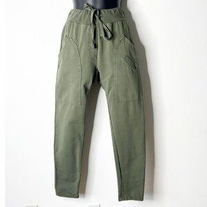 Lacomy Green Cargo Pants with Relaxed Fit and Drawstring